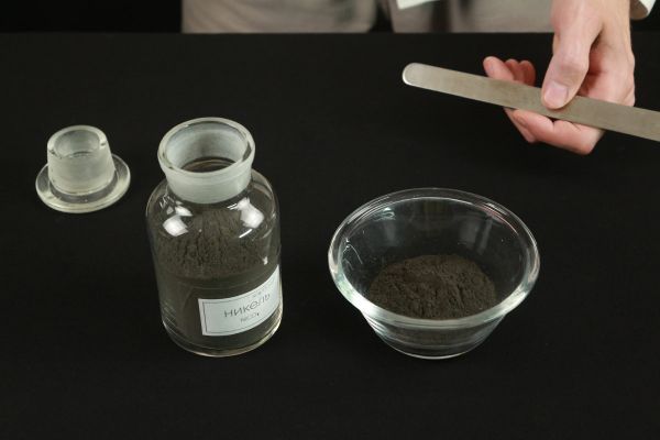 Порошок для изготовления глазурей - Никель карбонат, NiCO₃ «сУРАЛа» арт. 001